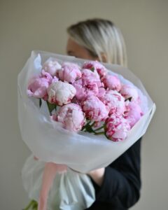 Королевские пионы 15шт